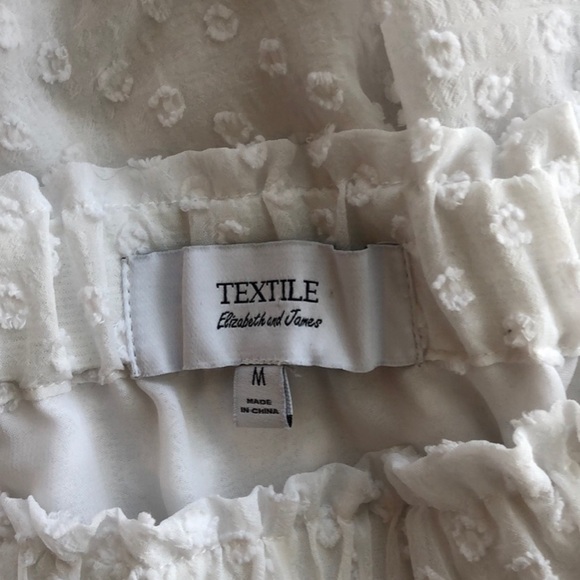 ELIZABETH & JAMES swiss dot off the shoulder top - Picture 2 of 3